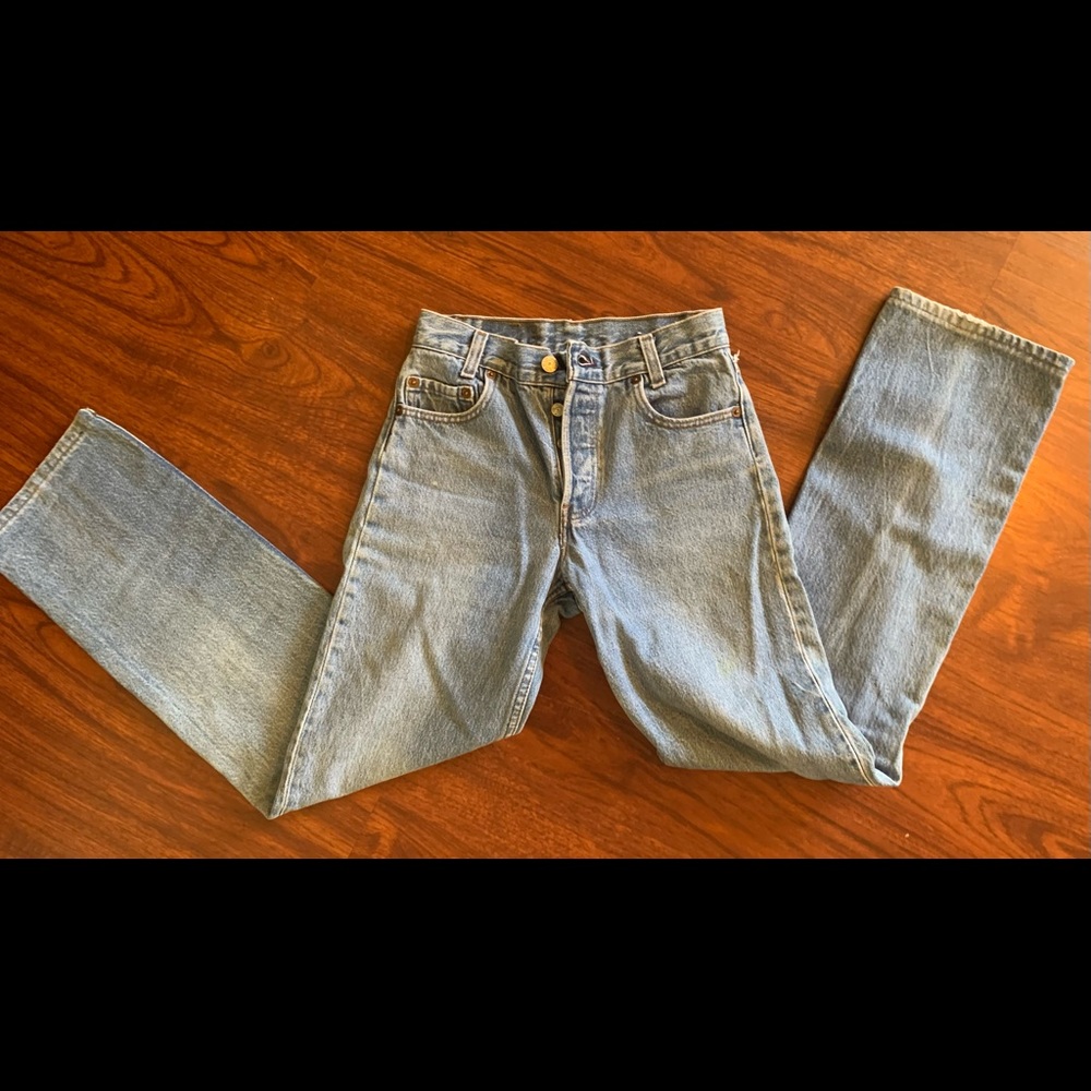 VINTAGE Levi’s 501 size 24 (XS)